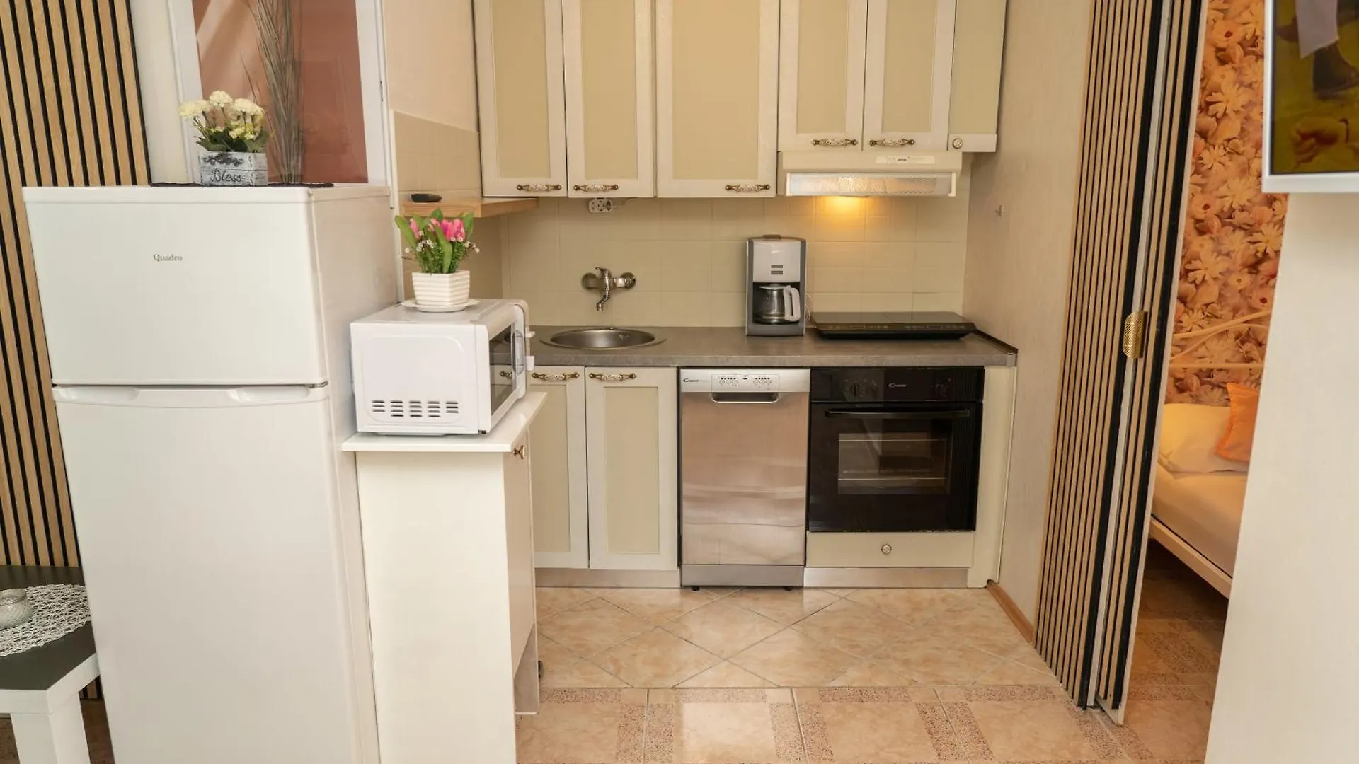 Apartmani Perko Trogir 0*,  Croacia