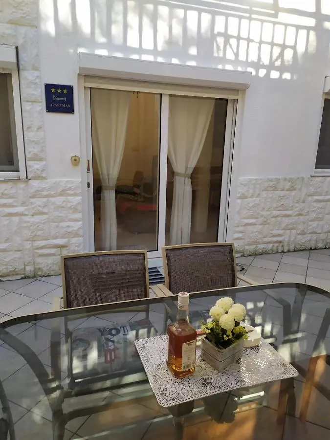 Apartmani Perko Trogir